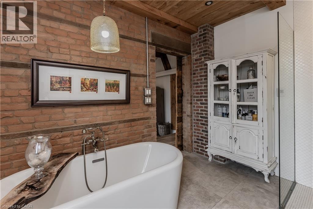 351 Rock Chapel Road, Dundas, Ontario  L9H 5E2 - Photo 22 - 40828170