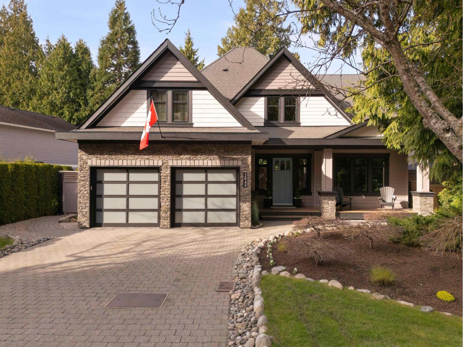 2045 Ocean Forest Drive, Surrey, British Columbia  V4A 6P1 - Photo 2 - R3118463