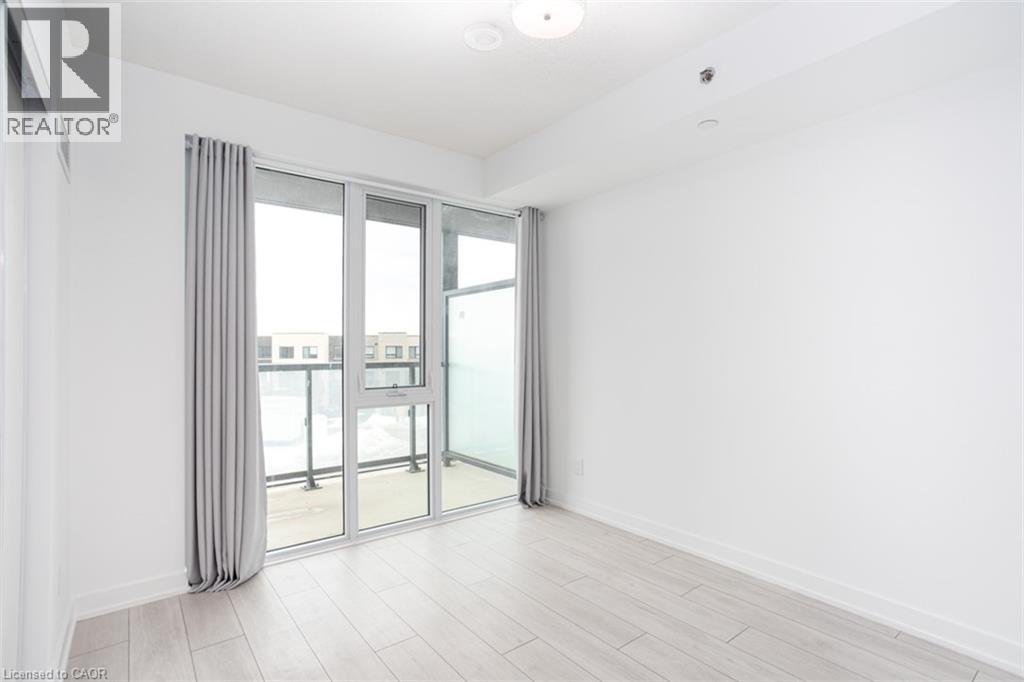 3210 Dakota Common Unit# A320, Burlington, Ontario  L7M 2A8 - Photo 15 - 40828112