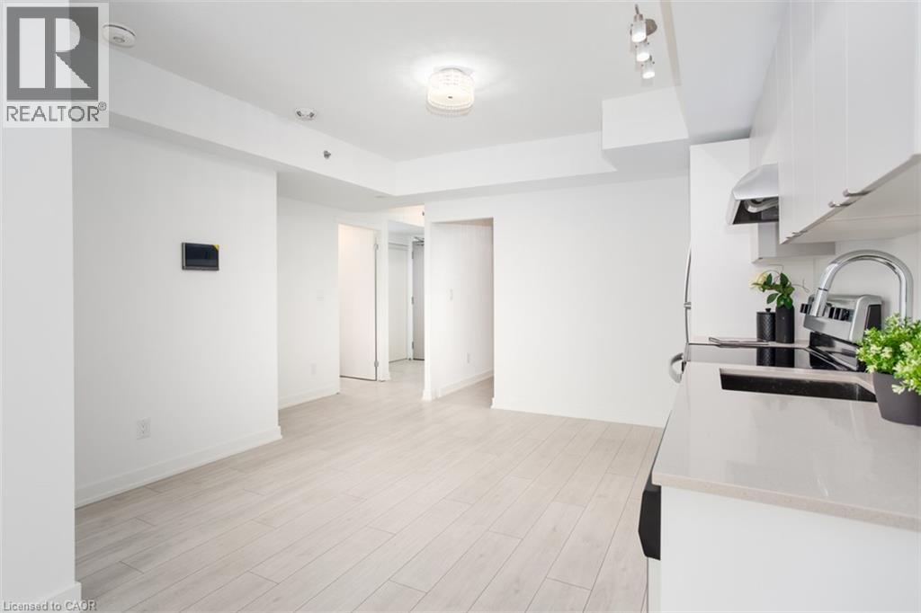 3210 Dakota Common Unit# A320, Burlington, Ontario  L7M 2A8 - Photo 5 - 40828112