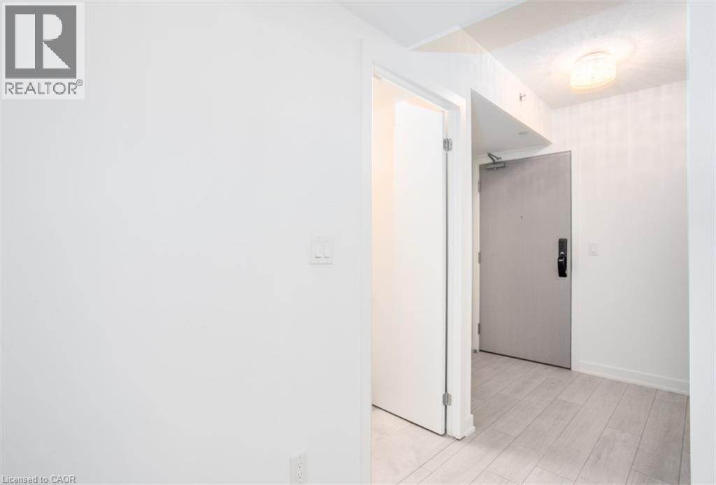 3210 Dakota Common Unit# A320, Burlington, Ontario  L7M 2A8 - Photo 2 - 40828112