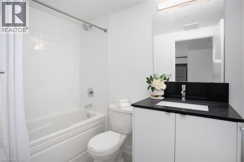 3210 Dakota Common Unit# A320, Burlington, Ontario  L7M 2A8 - Photo 13 - 40828112