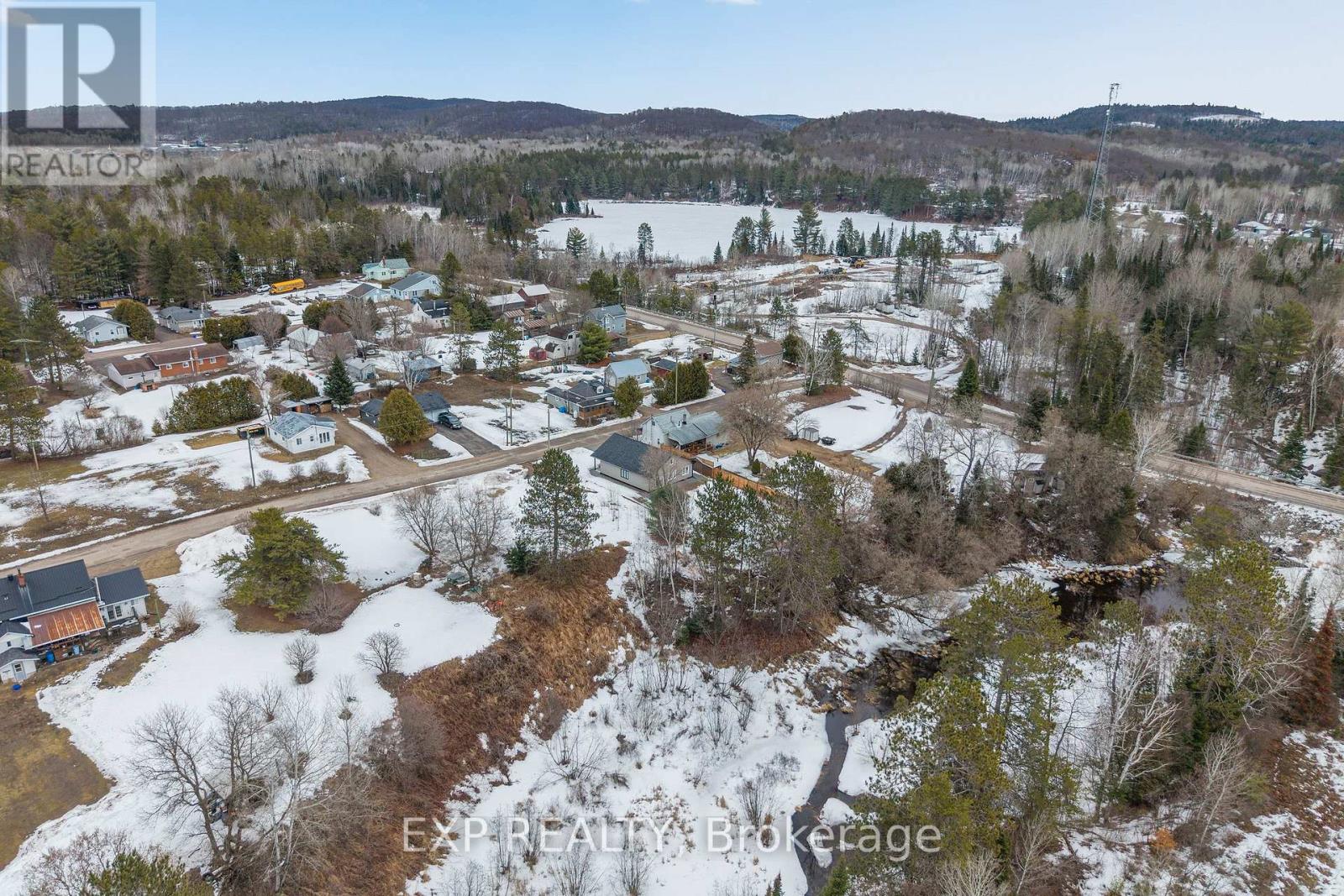 15 Zilney Street, Madawaska Valley, Ontario  K0J 1B0 - Photo 28 - X12956136