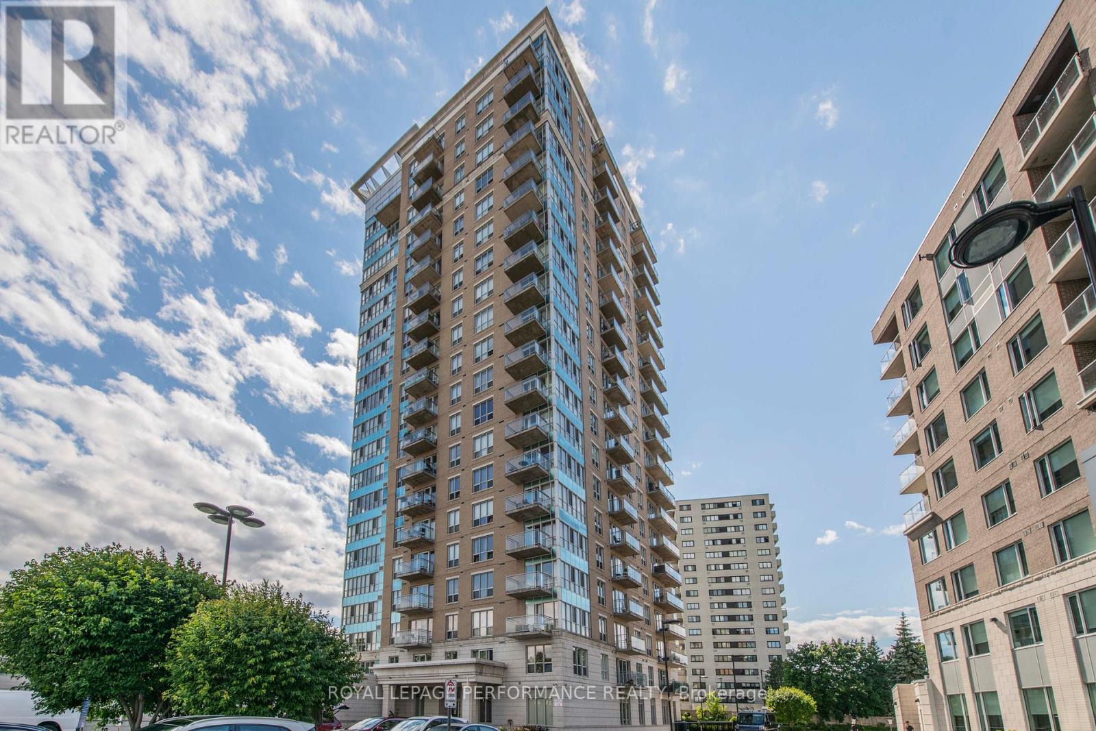 802 - 70 LANDRY STREET, Ottawa, Ontario
