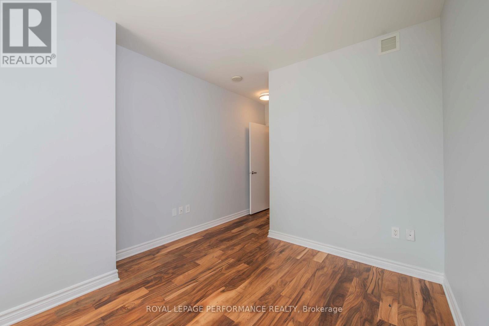 802 - 70 Landry Street, Ottawa, Ontario  K1L 0A8 - Photo 17 - X13102950