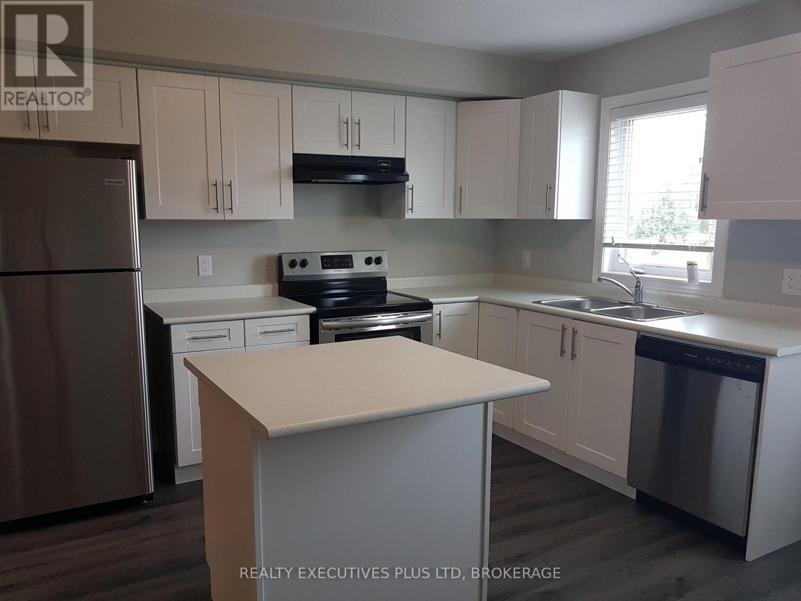 3 - 7768 Ascot Circle, Niagara Falls, Ontario  L2H 3H2 - Photo 4 - X13102926