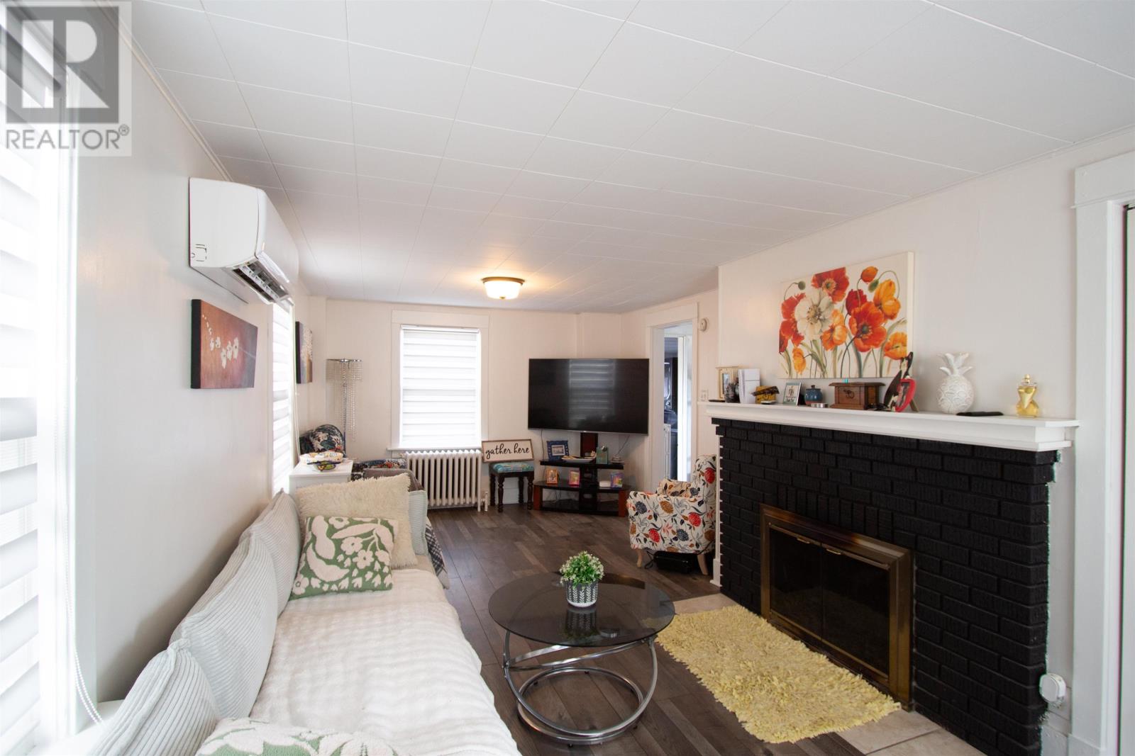 62 Rusell, Summerside, Prince Edward Island  C1N 2T6 - Photo 4 - 202610248