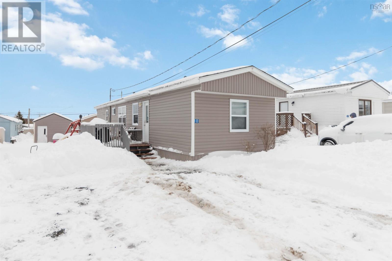 10 Michael Avenue, Mount Uniacke, Nova Scotia