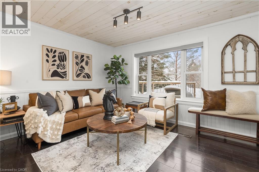 469 Rowanwood Road, Huntsville, Ontario  P0B 1M0 - Photo 8 - 40800003