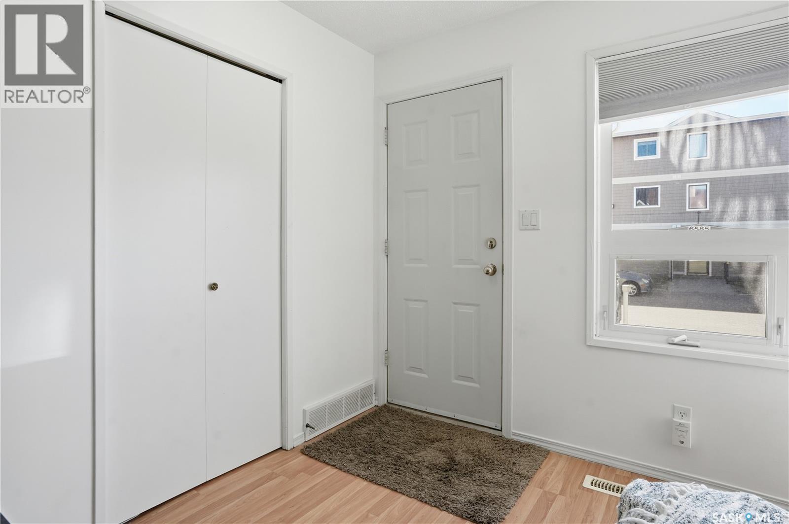 6549 Rochdale Boulevard, Regina, Saskatchewan  S4X 2Z1 - Photo 3 - SK035358