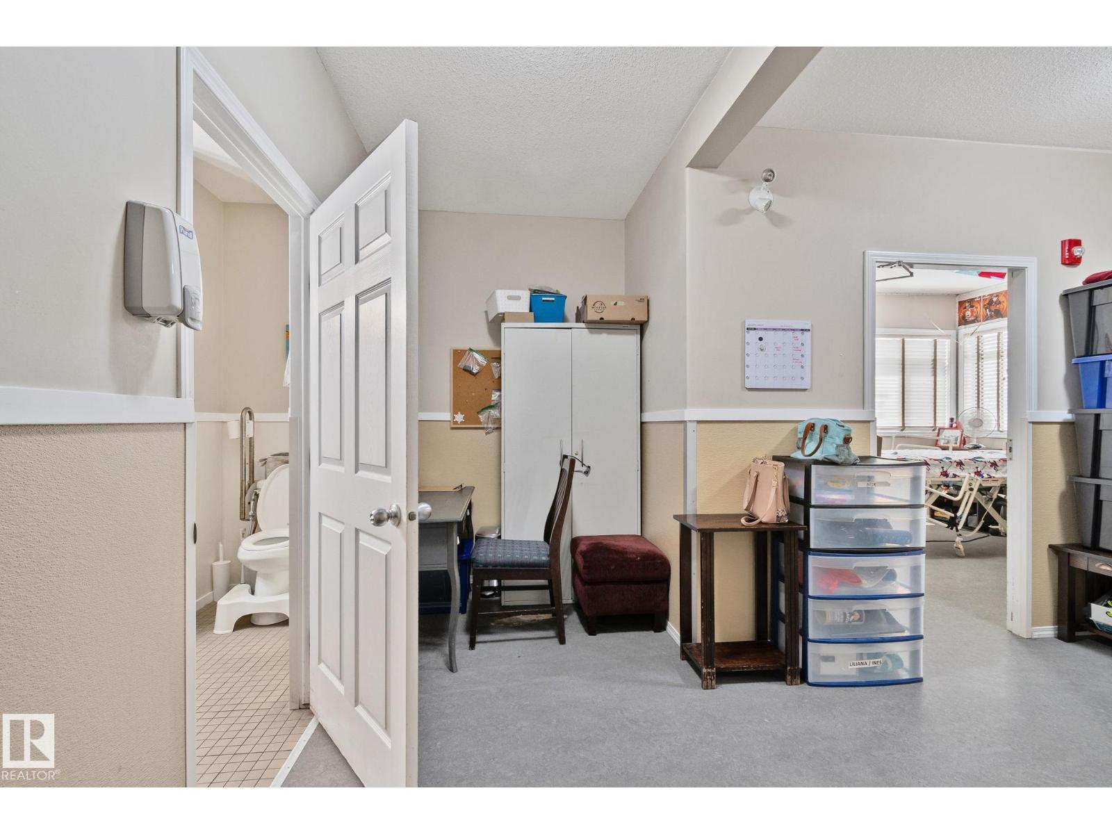 9512 154 St Nw, Edmonton, Alberta  T5P 2E9 - Photo 11 - E4486590