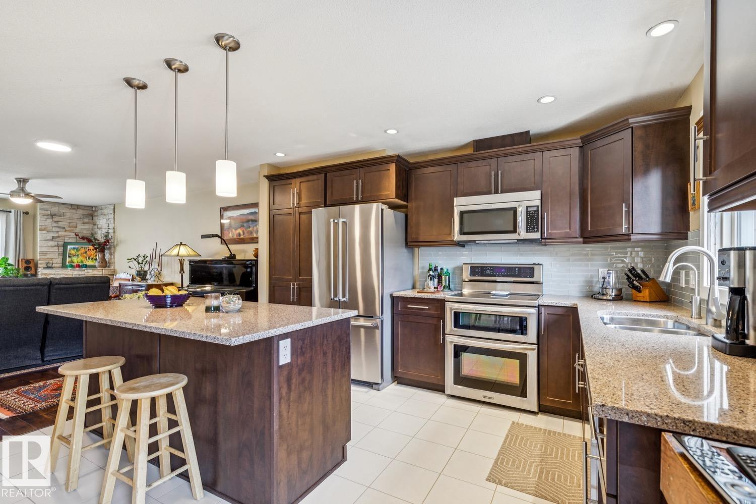 #1002 401 Palisades Wy, Sherwood Park, Alberta  T8H 0R7 - Photo 3 - E4486594