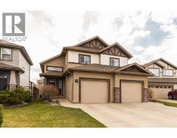 719 Silkstone Close W, Lethbridge, Alberta