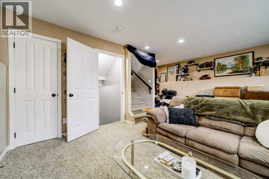 121 Mt Sundance Crescent W, Lethbridge, Alberta  T1J 0L4 - Photo 31 - A2307920