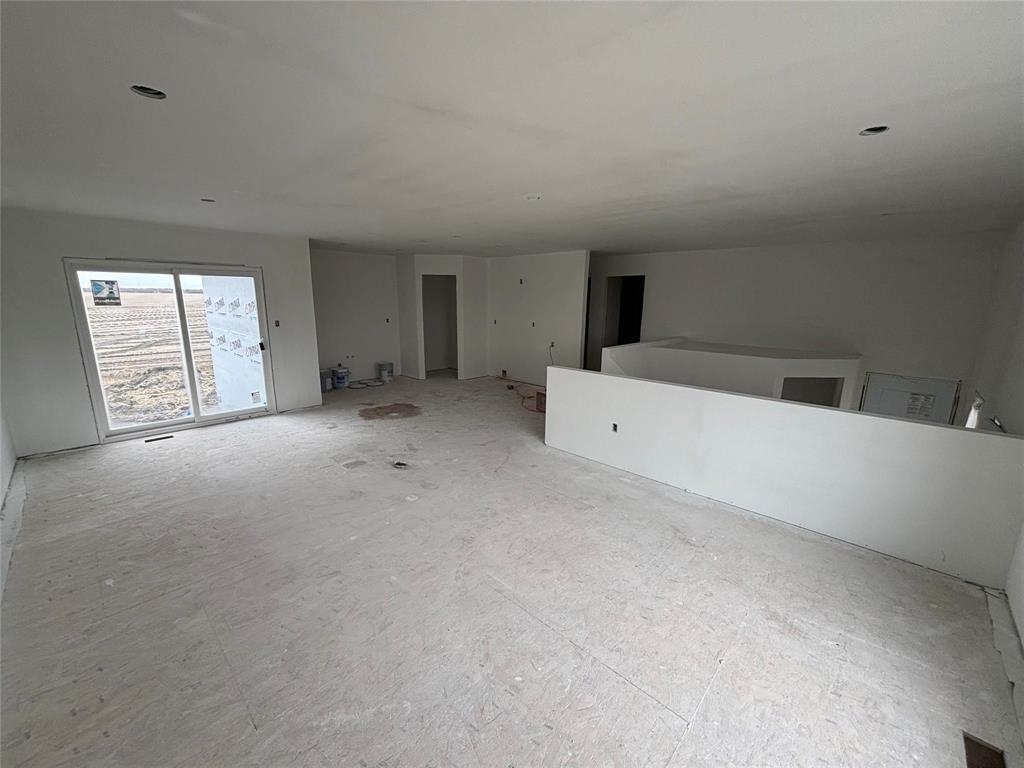 124 Primrose Lane, Mitchell, Manitoba  R5G 2Z3 - Photo 2 - 202602115