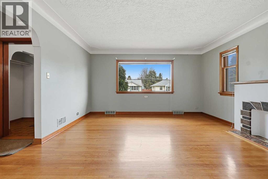 1019 8 Avenue Ne, Calgary, Alberta  T2E 0S4 - Photo 5 - A2306269