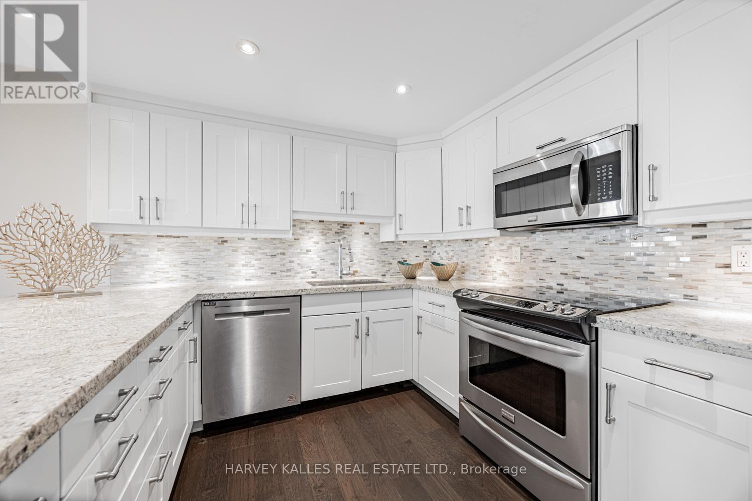 108 - 18 Lower Village Gate, Toronto, Ontario  M5P 3M1 - Photo 19 - C13102862
