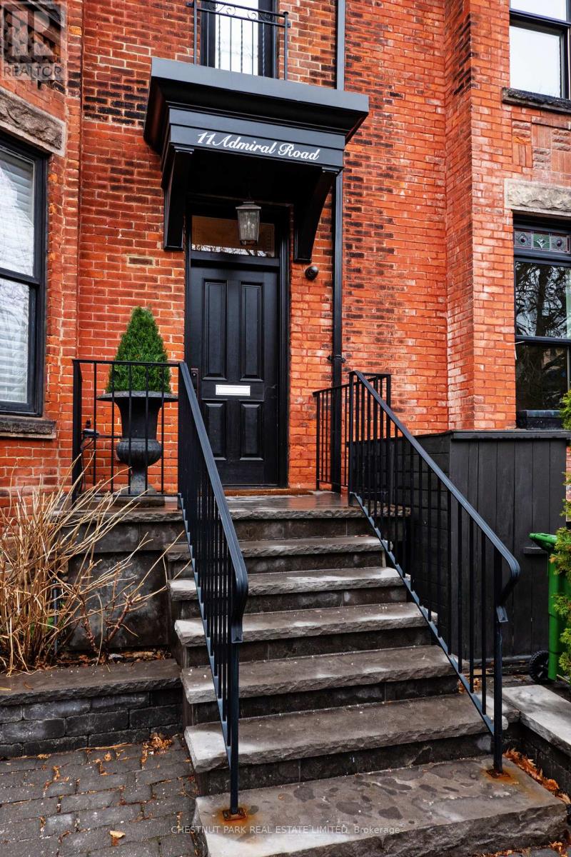 11 Admiral Road, Toronto, Ontario  M5R 2L4 - Photo 2 - C13102974