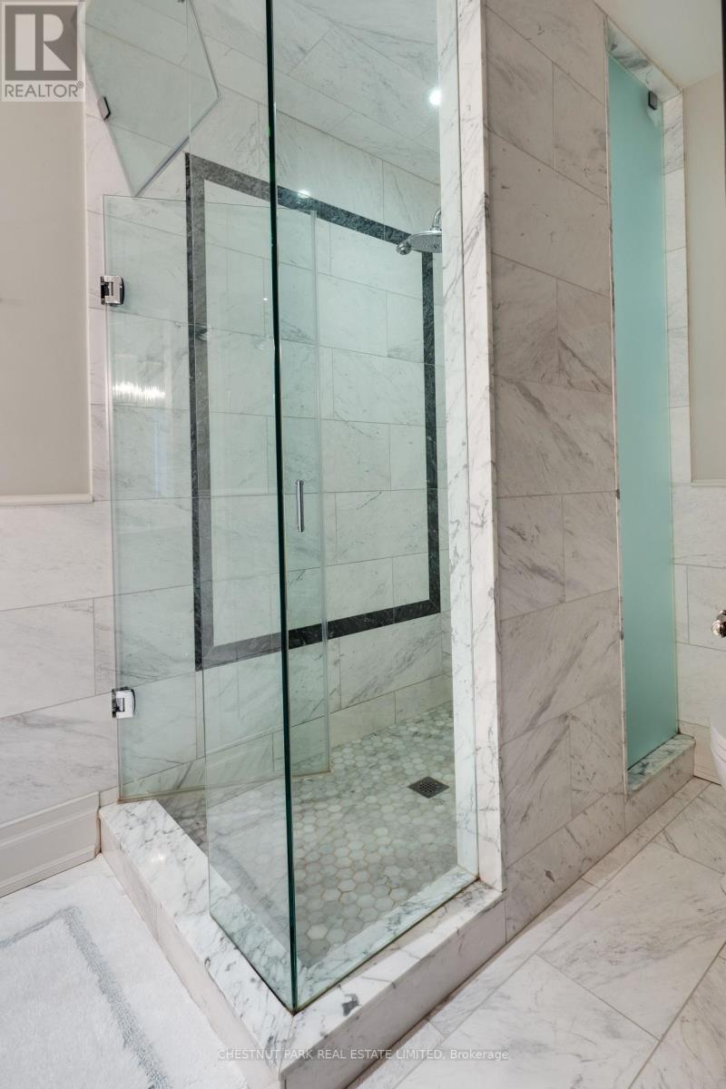 11 Admiral Road, Toronto, Ontario  M5R 2L4 - Photo 24 - C13102974