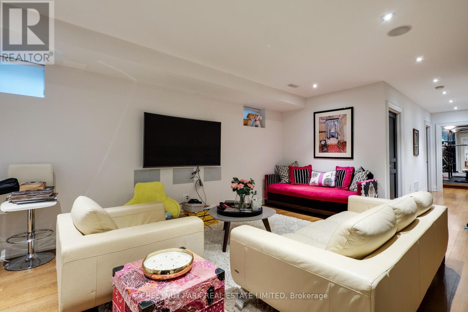 11 Admiral Road, Toronto, Ontario  M5R 2L4 - Photo 37 - C13102974