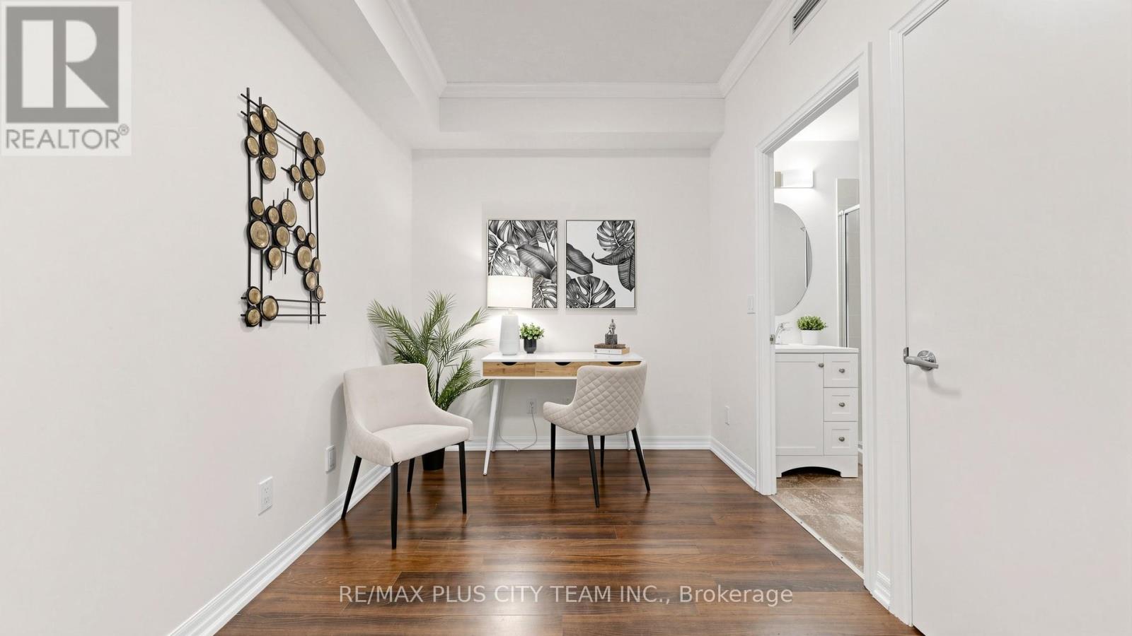 303 - 16 Yonge Street, Toronto, Ontario  M5E 2A1 - Photo 13 - C13103012