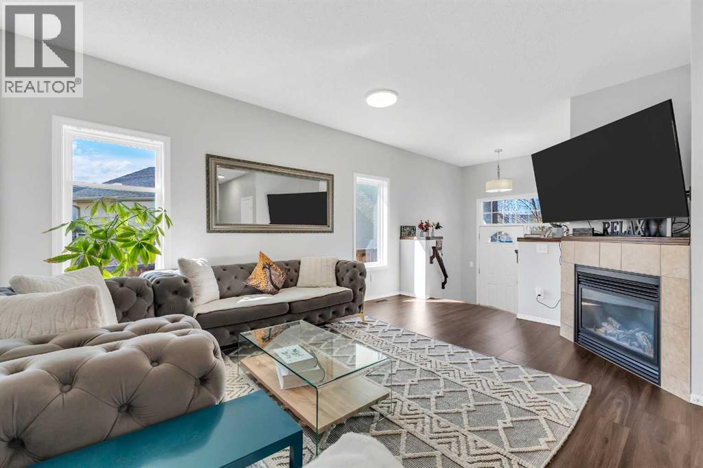 539 East Lakeview Place, Chestermere, Alberta  T1X 0A3 - Photo 8 - A2308966