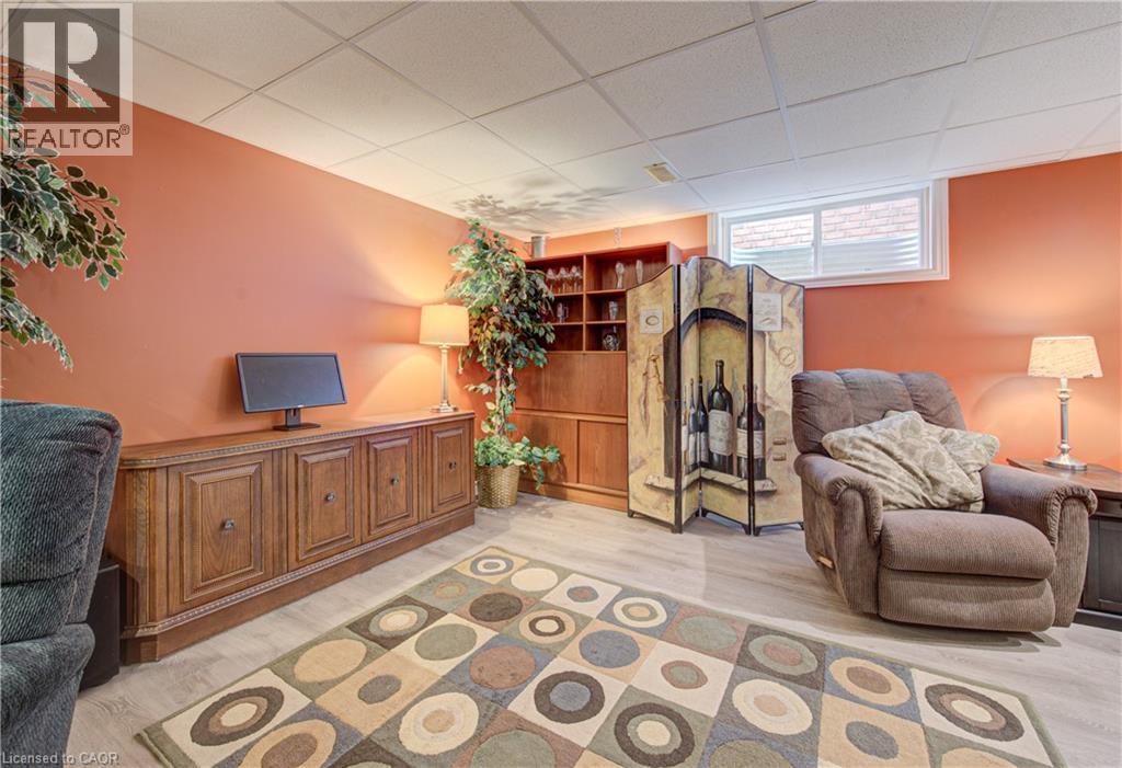 699 Commonwealth Crescent, Kitchener, Ontario  N2E 4J8 - Photo 25 - 40828071