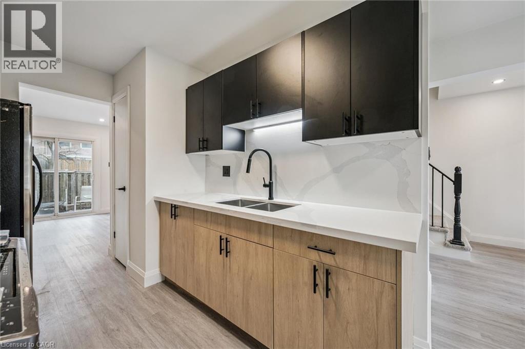 900 Central Park Drive Unit# 49, Brampton, Ontario  L6S 3J6 - Photo 10 - 40827900
