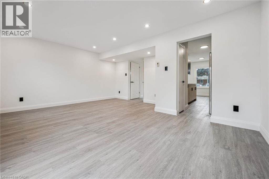 900 Central Park Drive Unit# 49, Brampton, Ontario  L6S 3J6 - Photo 12 - 40827900