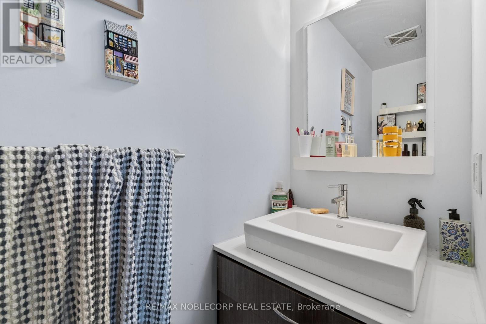 102se - 9199 Yonge Street N, Richmond Hill (Langstaff), Ontario  L4C 1H7 - Photo 27 - N13102938