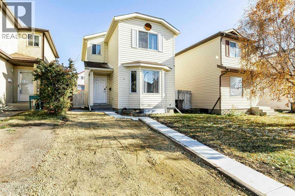 71 Good Crescent, Red Deer, Alberta  T4P 3L8 - Photo 1 - A2301875