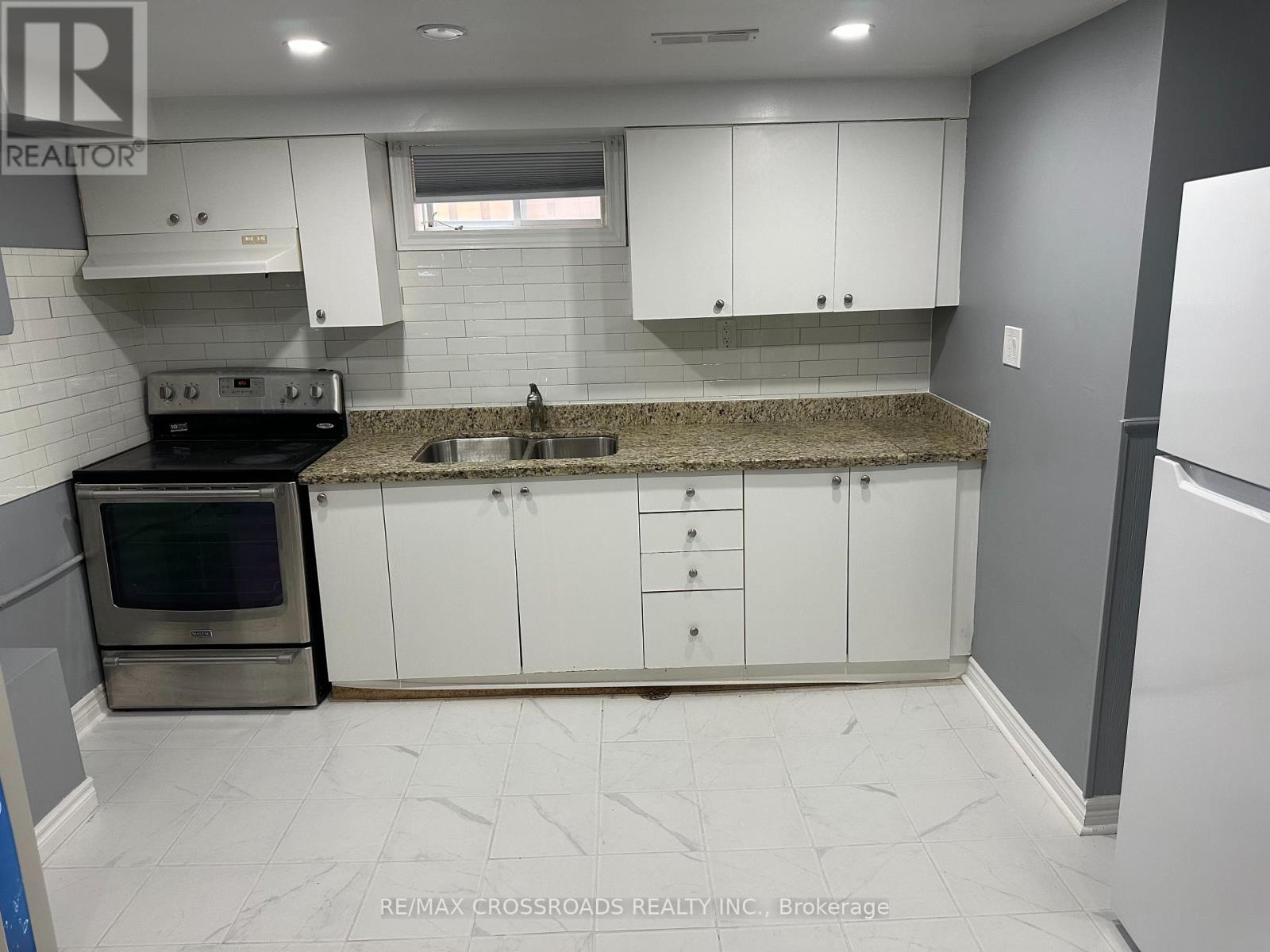 Basement - 466 Brimley Road, Toronto, Ontario  M1J 1A5 - Photo 2 - E13102704