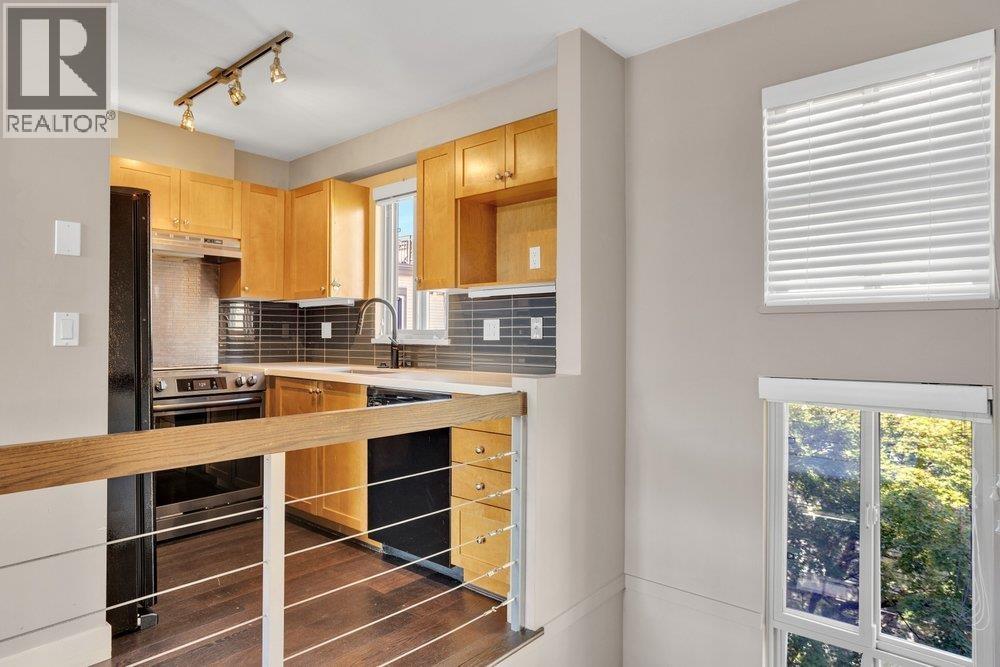 26 2375 W Broadway, Vancouver, British Columbia  V6K 2E6 - Photo 6 - R3120579