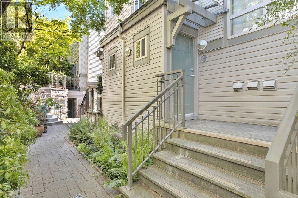26 2375 W Broadway, Vancouver, British Columbia  V6K 2E6 - Photo 32 - R3120579