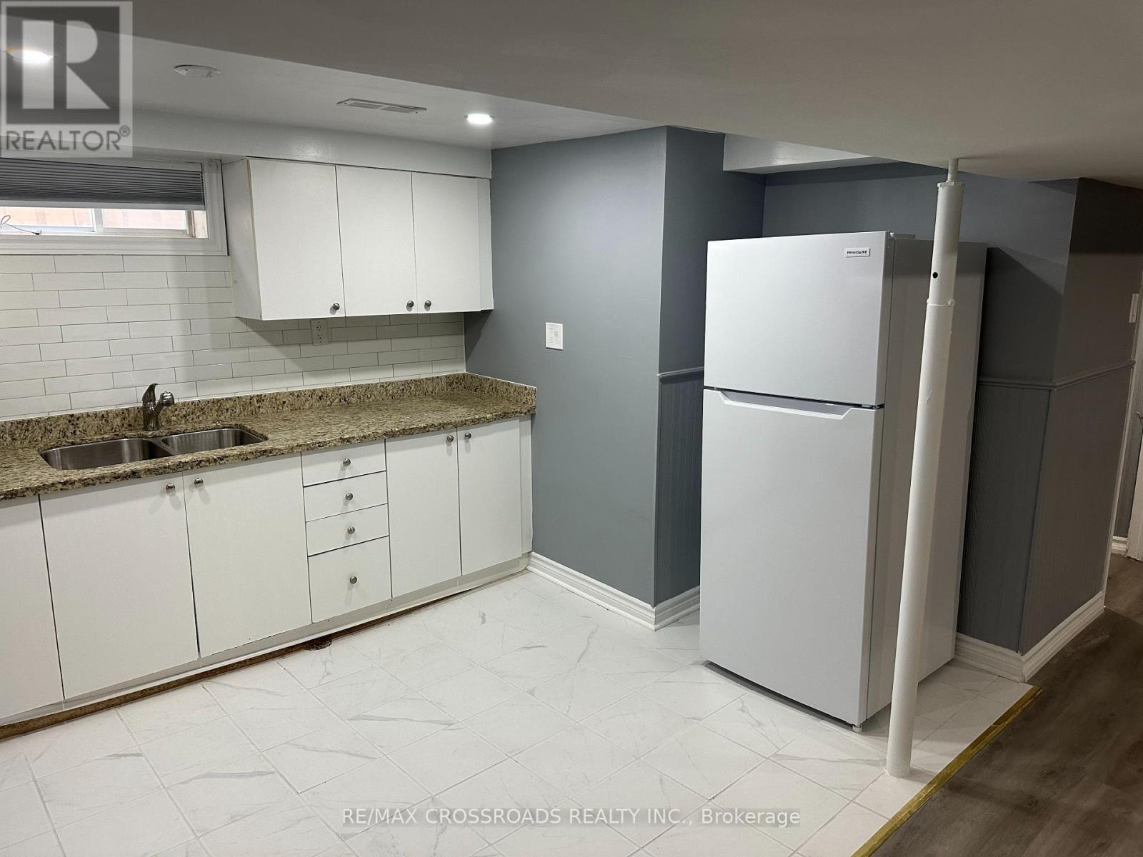 Basement - 466 Brimley Road, Toronto, Ontario  M1J 1A5 - Photo 4 - E13102704