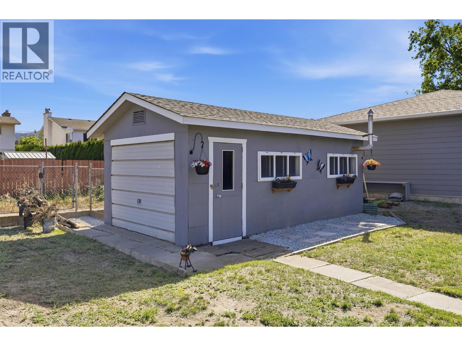881 Pembroke Avenue, Kamloops, British Columbia  V2B 1Z2 - Photo 30 - 10386221