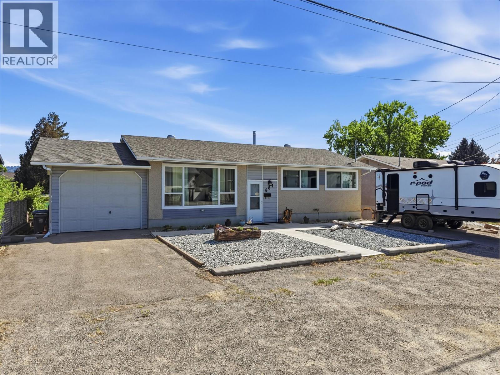 881 Pembroke Avenue, Kamloops, British Columbia  V2B 1Z2 - Photo 2 - 10386221