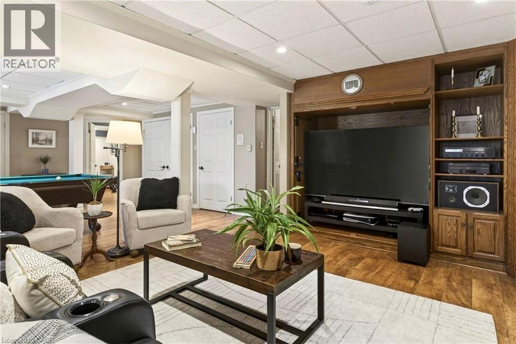 29 Gaines Avenue, Dundas, Ontario  L9H 7M4 - Photo 35 - 40827139