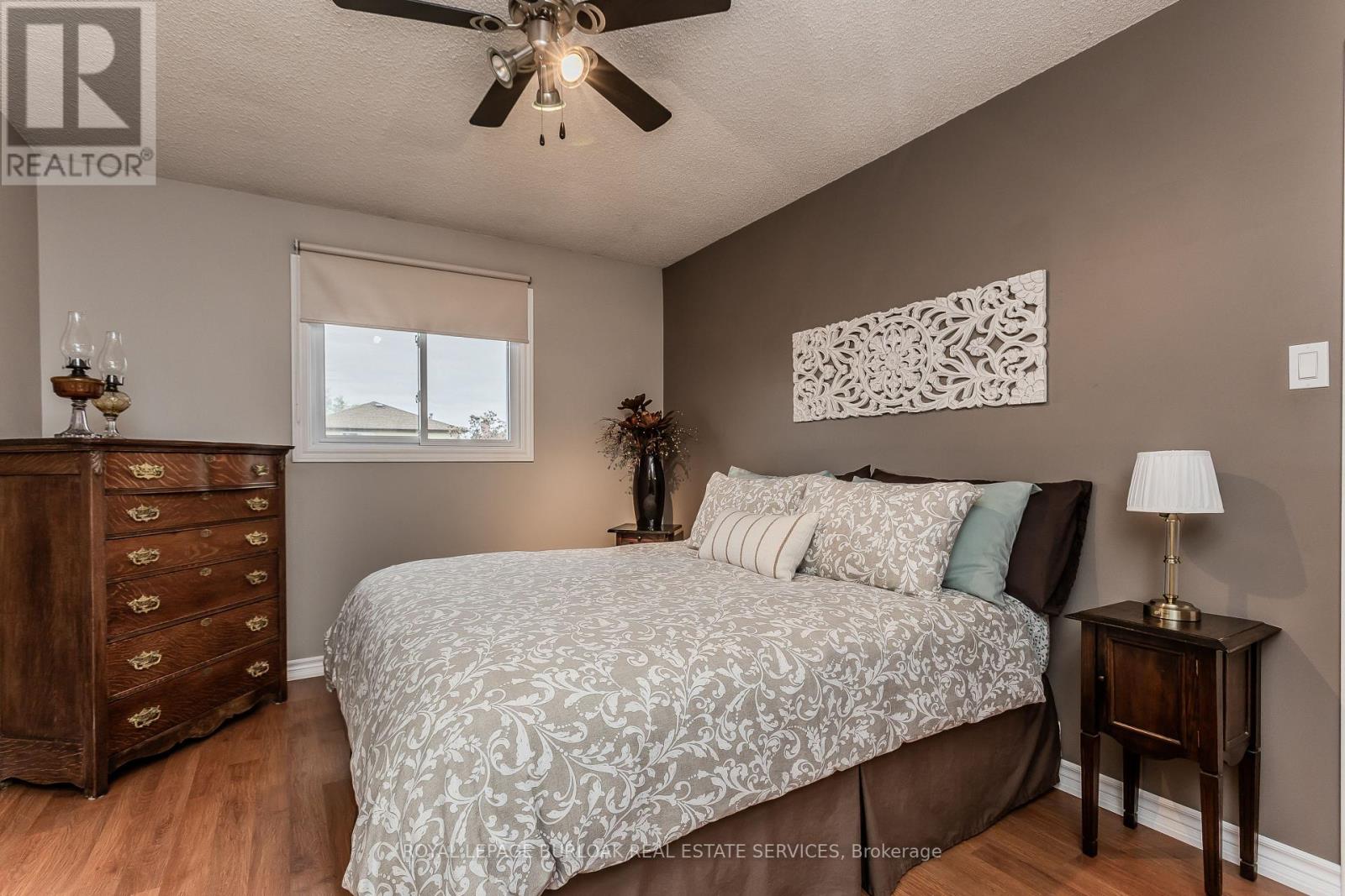 5402 Sheldon Park Drive, Burlington, Ontario  L7L 5X1 - Photo 18 - W13102870