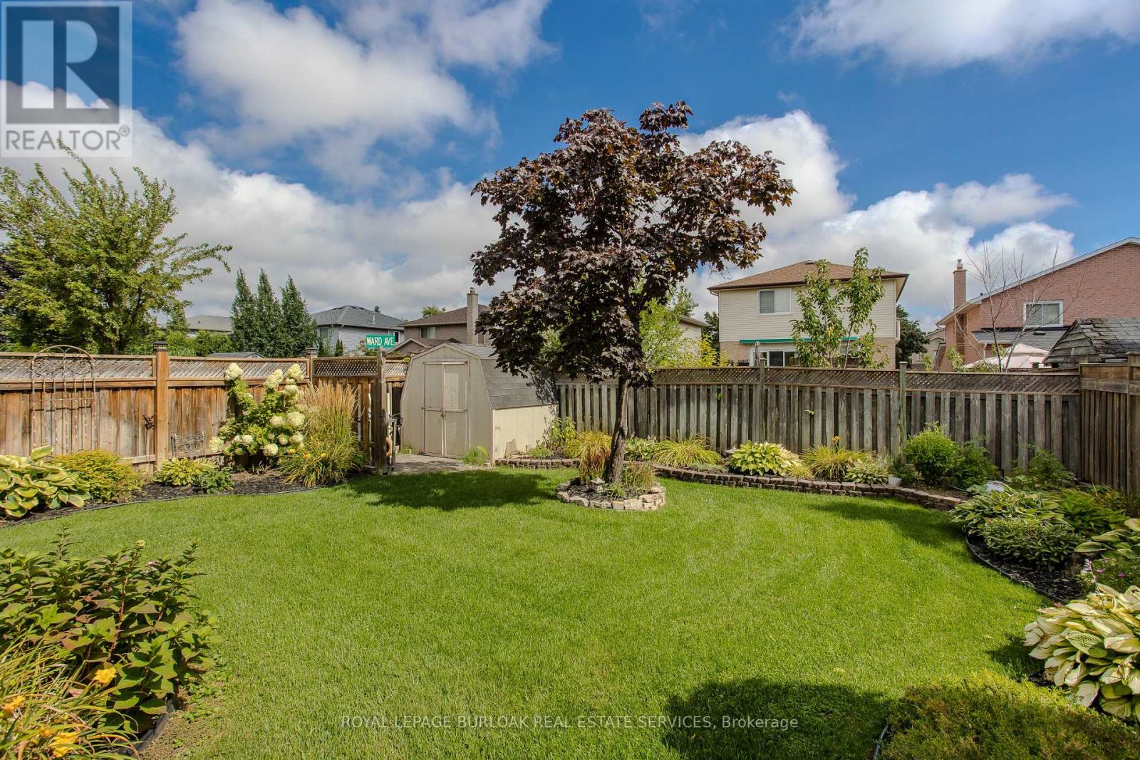 5402 Sheldon Park Drive, Burlington, Ontario  L7L 5X1 - Photo 5 - W13102870