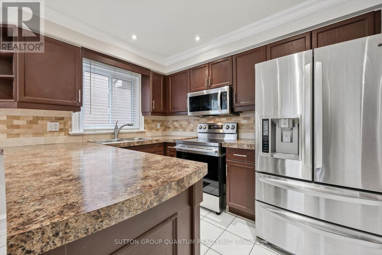 1253 Glen Valley Road, Oakville, Ontario  L6M 3K1 - Photo 14 - W13102962