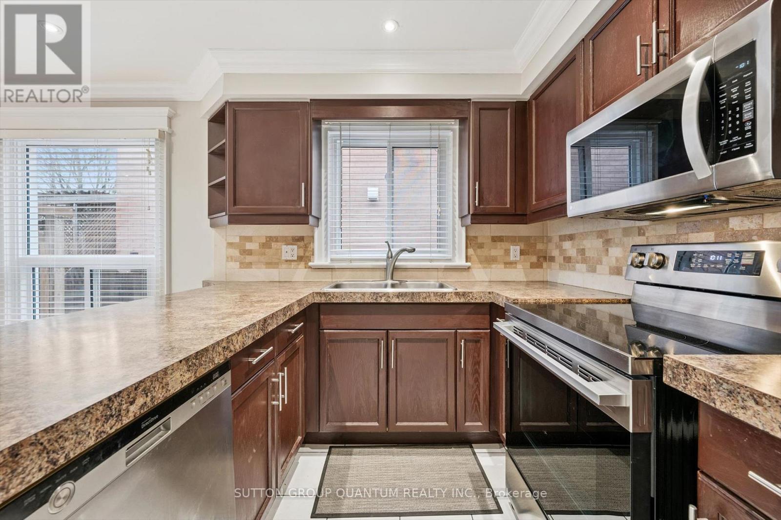 1253 Glen Valley Road, Oakville, Ontario  L6M 3K1 - Photo 15 - W13102962