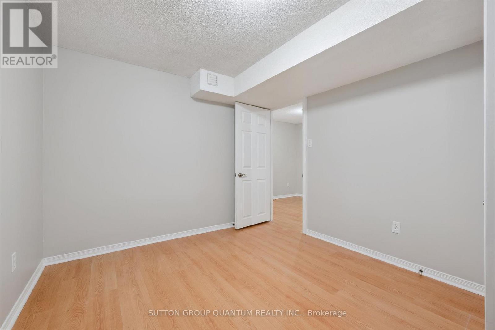 1253 Glen Valley Road, Oakville, Ontario  L6M 3K1 - Photo 37 - W13102962