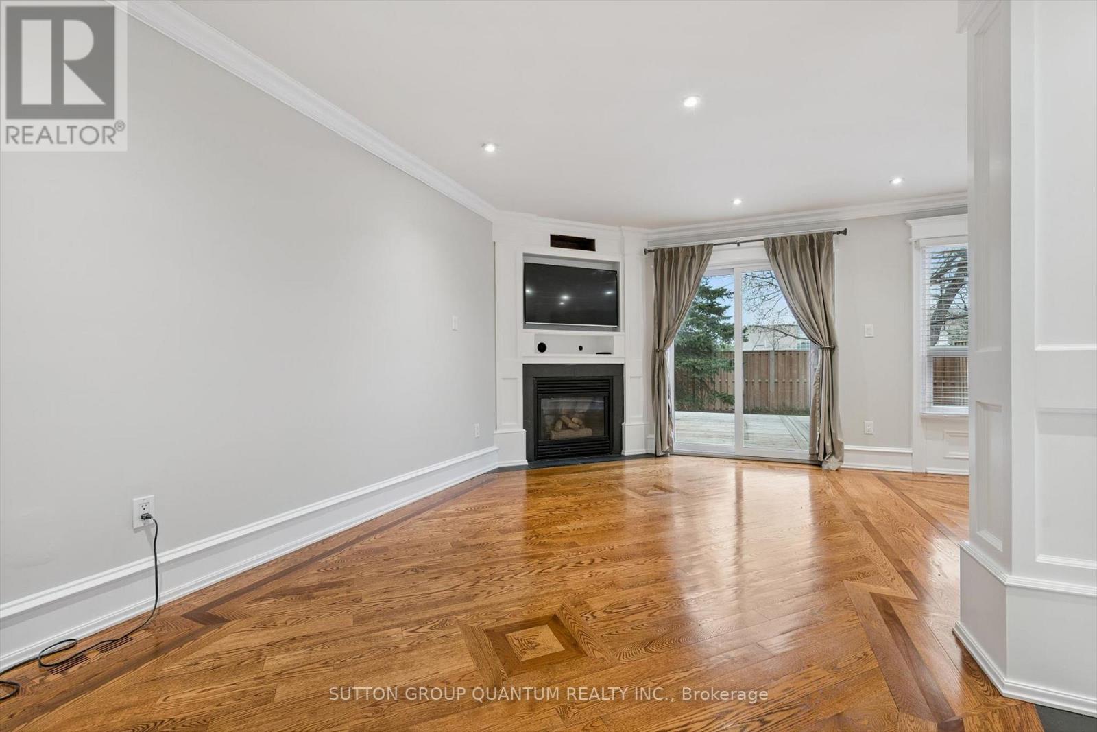 1253 Glen Valley Road, Oakville, Ontario  L6M 3K1 - Photo 5 - W13102962