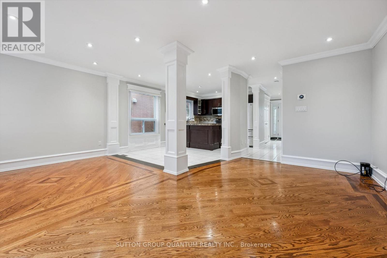 1253 Glen Valley Road, Oakville, Ontario  L6M 3K1 - Photo 8 - W13102962
