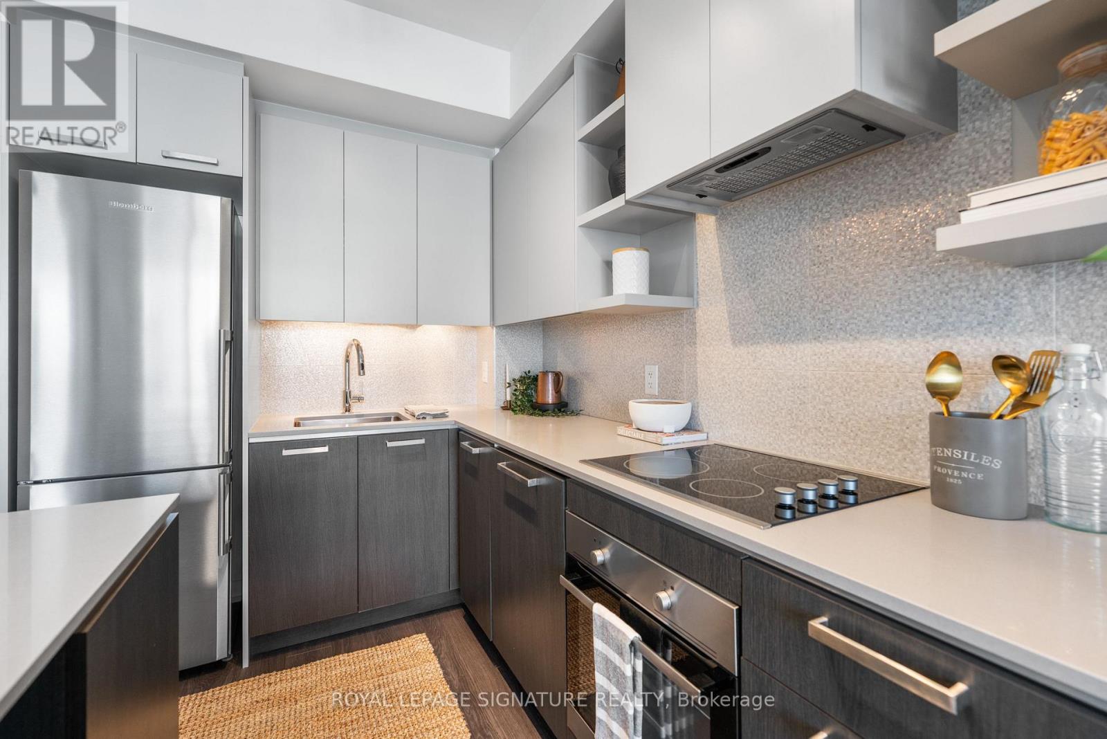 1201 - 1830 Bloor Street W, Toronto, Ontario  M6P 0A2 - Photo 5 - W13102986