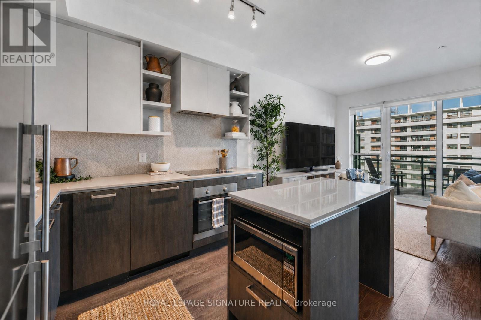 1201 - 1830 Bloor Street W, Toronto, Ontario  M6P 0A2 - Photo 6 - W13102986