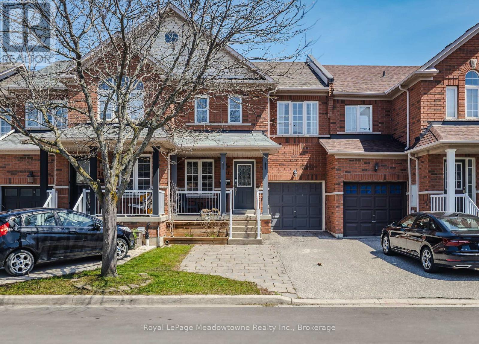 111 Waters Boulevard, Milton, Ontario  L9T 6K5 - Photo 1 - W13103236