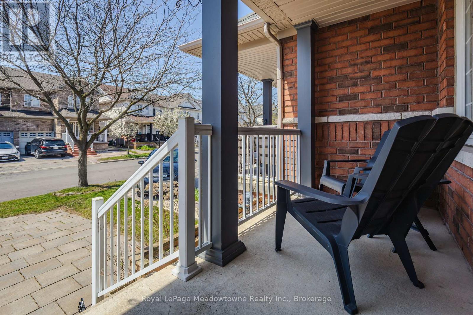 111 Waters Boulevard, Milton, Ontario  L9T 6K5 - Photo 5 - W13103236