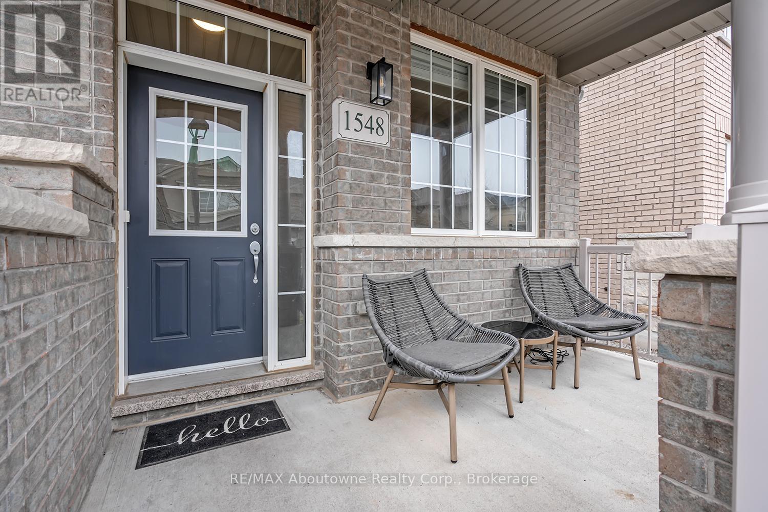 1548 Carr Landing, Milton, Ontario  L9E 1G9 - Photo 2 - W13103288